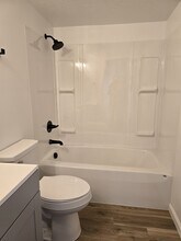 1227 Tremont Ave SW in Massillon, OH - Building Photo - Building Photo