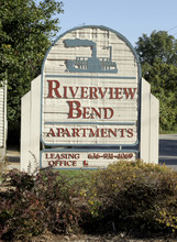 Riverview Bend Apartments in Crystal City, MO - Building Photo - Building Photo