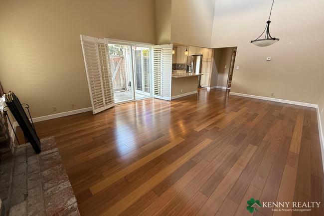 1170 Nimitz Ln in Foster City, CA - Building Photo - Building Photo