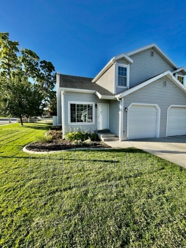 499 N 200 W in Bountiful, UT - Building Photo - Building Photo
