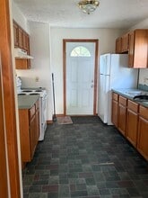 528 Avon St in Lansing, MI - Building Photo - Building Photo