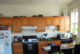 154 Thorndike St, Unit 16 in Brookline, MA - Building Photo - Building Photo