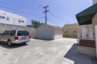 1216 S Lucerne Blvd in Los Angeles, CA - Building Photo - Building Photo