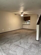 3310 NE 49th St, Unit 29 in Vancouver, WA - Building Photo - Building Photo