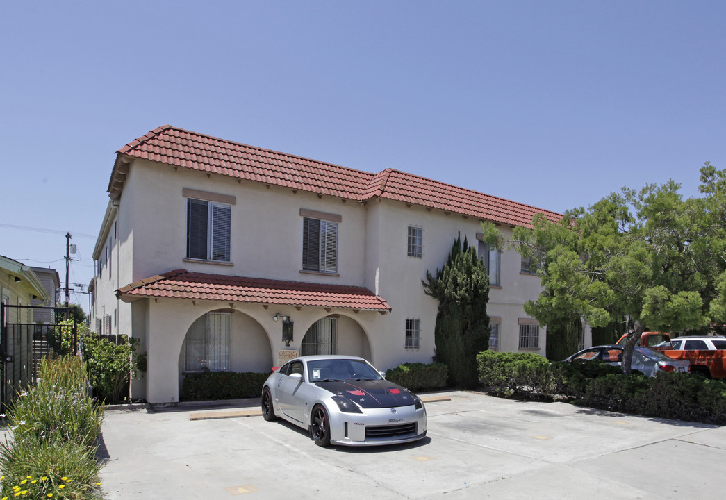 Casa Helena in San Diego, CA - Building Photo