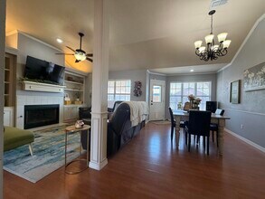 1021 Kirby Ave in Lubbock, TX - Building Photo - Building Photo