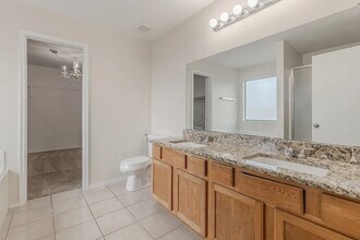 5828 Pebble Ridge Dr in McKinney, TX - Foto de edificio - Building Photo