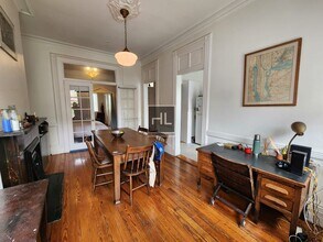425 Metropolitan Ave in Brooklyn, NY - Building Photo - Building Photo