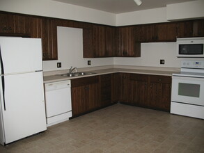 2622 E 30th St in Erie, PA - Building Photo - Building Photo