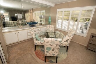 8975 Lawrence Welk Dr in Escondido, CA - Building Photo - Building Photo