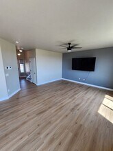 6377 San Mateo Dr in Colorado Springs, CO - Foto de edificio - Building Photo