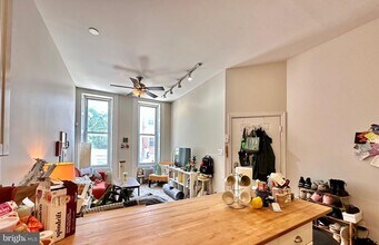 1934 N 7th St in Philadelphia, PA - Building Photo - Building Photo