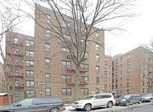 Sanford Terrace in Flushing, NY - Building Photo - Building Photo