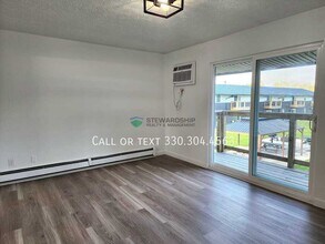 5017 Massillon Rd in North Canton, OH - Building Photo - Building Photo