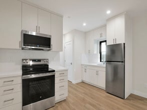 3190 Los Robles Rd in Thousand Oaks, CA - Building Photo - Building Photo