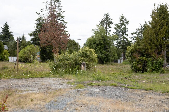 Pinnacle in Surrey, BC - Building Photo - Building Photo