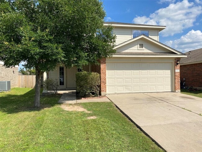 13601 Lyndon B Johnson St in Manor, TX - Building Photo - Building Photo