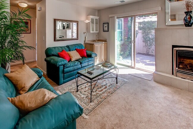 29 Giacomini Rd in Point Reyes Station, CA - Building Photo - Building Photo