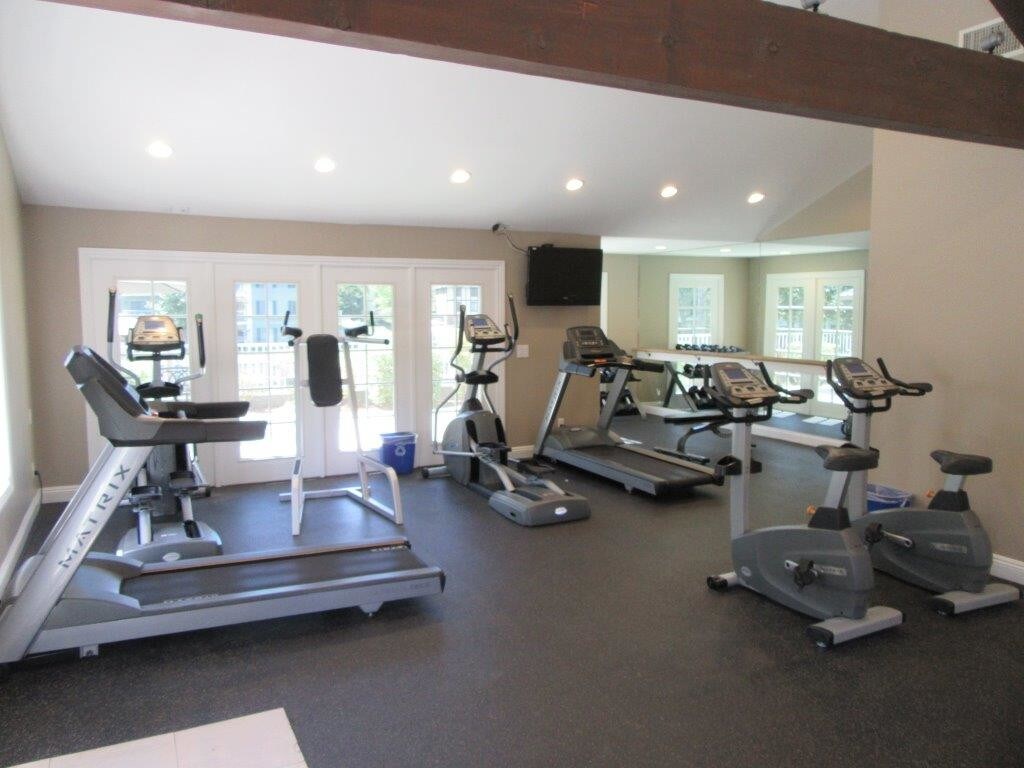 Versailles on the Lake Apartments Santa Ana, CA Apartments