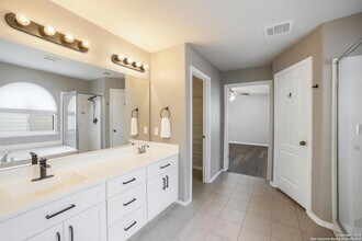 2629 Hansel Heights in Schertz, TX - Building Photo - Building Photo