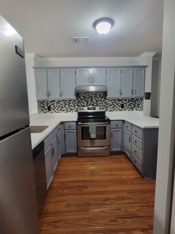 216 Falls Cir in Bushkill, PA - Building Photo - Building Photo