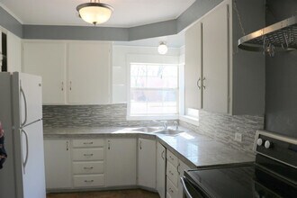 2826 24th St in Lubbock, TX - Building Photo - Building Photo