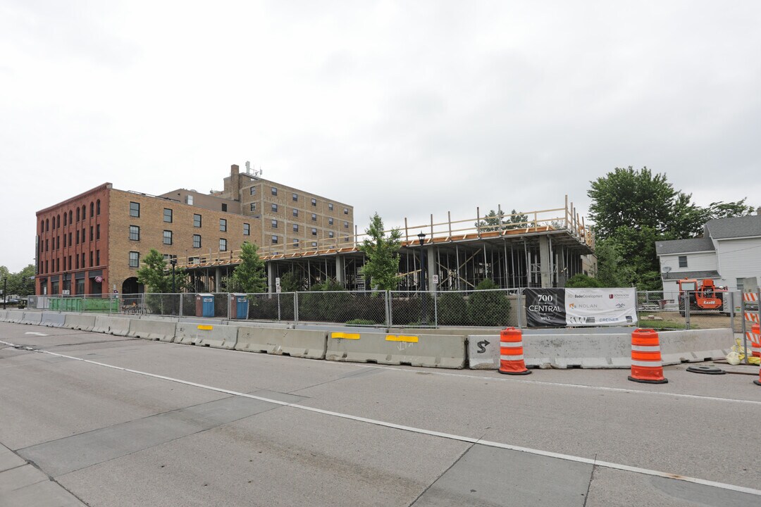 700 Central Phase Two in Minneapolis, MN - Foto de edificio