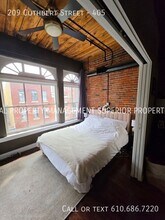 209 Cuthbert St in Philadelphia, PA - Building Photo - Building Photo