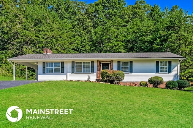 property at 6704 Bay Cir Dr