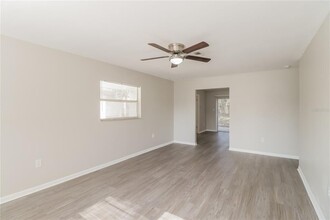 5917 April St E in Lakeland, FL - Building Photo - Building Photo