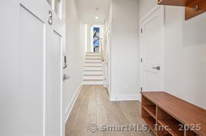 239 Henry St in Stamford, CT - Building Photo - Building Photo