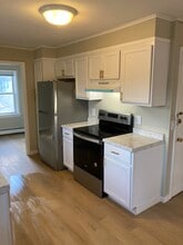 41 White St, Unit 3 in New York Mills, NY - Building Photo - Building Photo