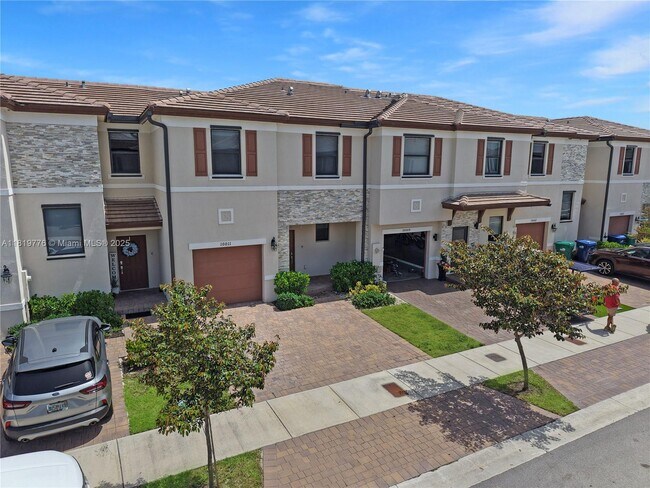 property at 10011 SW 231st Ln