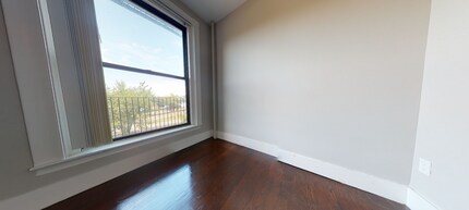 53 Bay State Rd, Unit 3 in Boston, MA - Foto de edificio - Building Photo