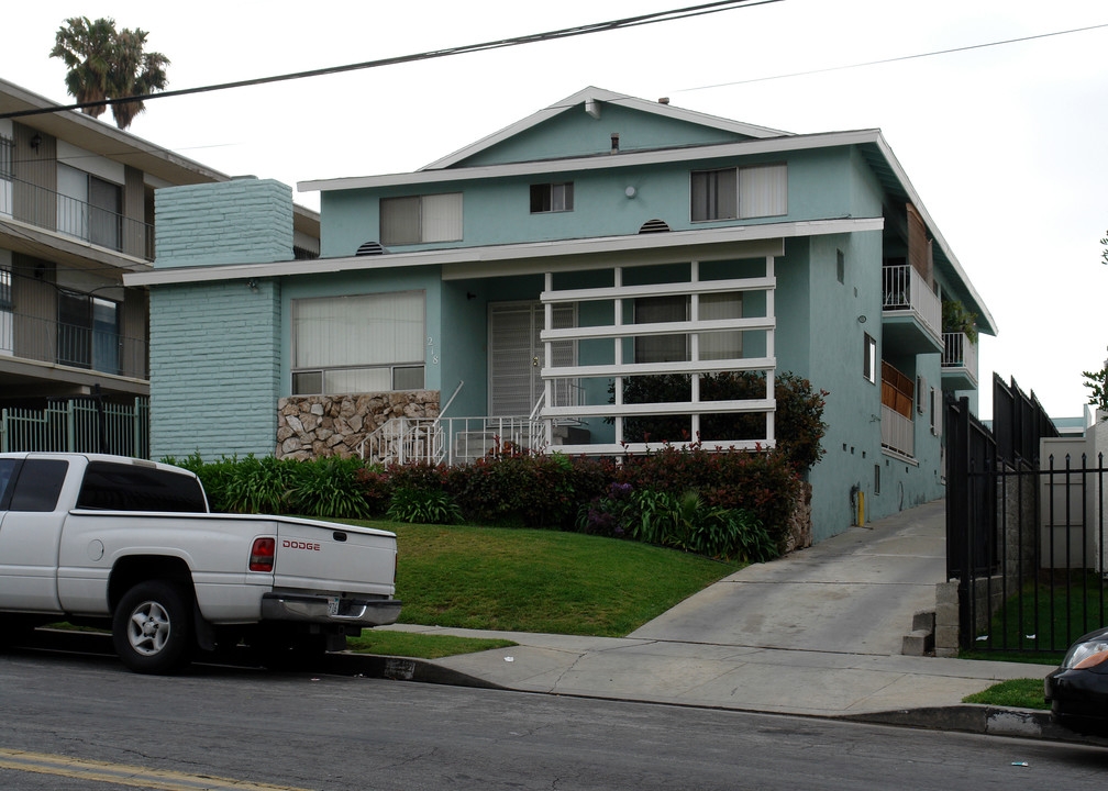 218 E Hyde Park Blvd in Inglewood, CA - Building Photo