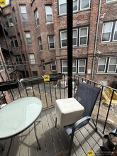1710 Commonwealth Ave, Unit 1 in Boston, MA - Building Photo - Building Photo