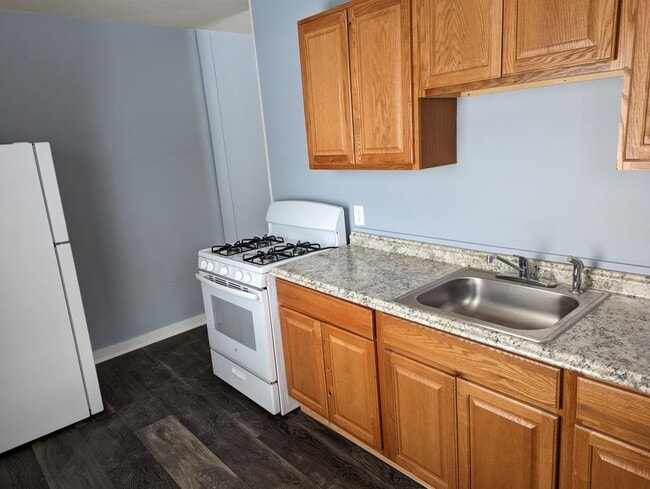 265 Boarding House St in Sheldon, VT - Building Photo - Building Photo