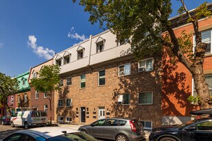 1617-1631 Saint-Christophe Rue in Montréal, QC - Building Photo