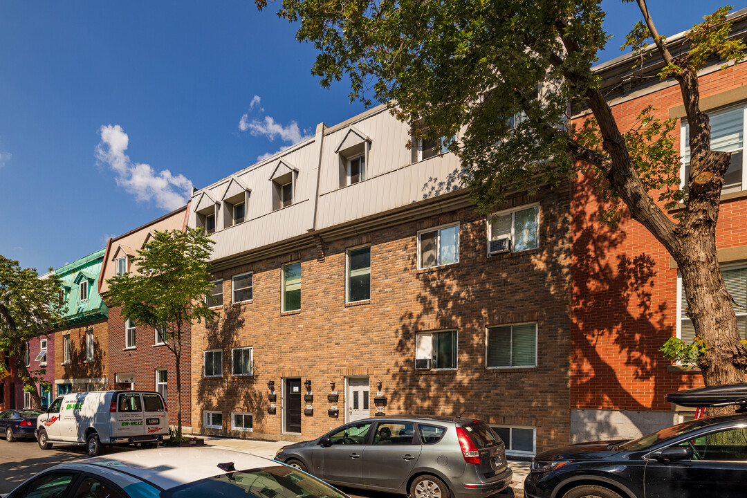 1617-1631 Saint-Christophe Rue in Montréal, QC - Building Photo