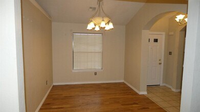 17 NW Millcreek Rd in Lawton, OK - Building Photo - Building Photo