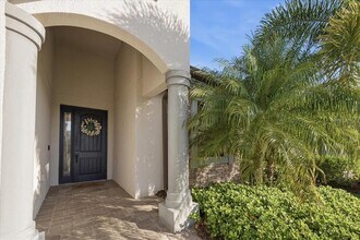 16717 Bwana Pl in Bradenton, FL - Building Photo - Building Photo