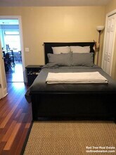 341 W Broadway, Unit 1 in Boston, MA - Building Photo - Building Photo