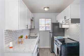 115 Seminole Ave W in Melbourne, FL - Building Photo - Building Photo