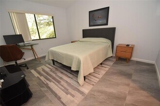 1508 Pelican Cove Rd, Unit GR233 in Sarasota, FL - Building Photo - Building Photo