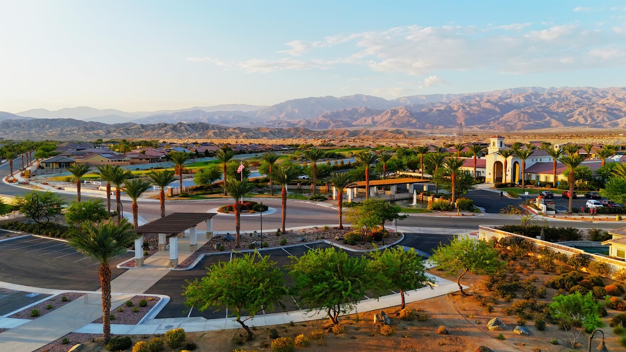 43525 Adria Dr in Indio, CA - Building Photo