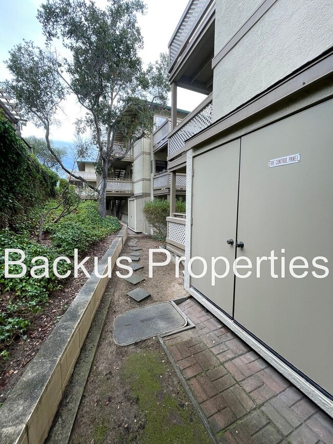 410 Pheasant Ridge Rd in Del Rey Oaks, CA - Building Photo - Building Photo