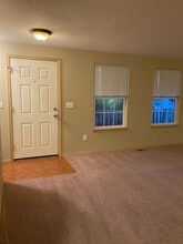 115 Haylen Dr in Lafayette, OR - Building Photo - Building Photo