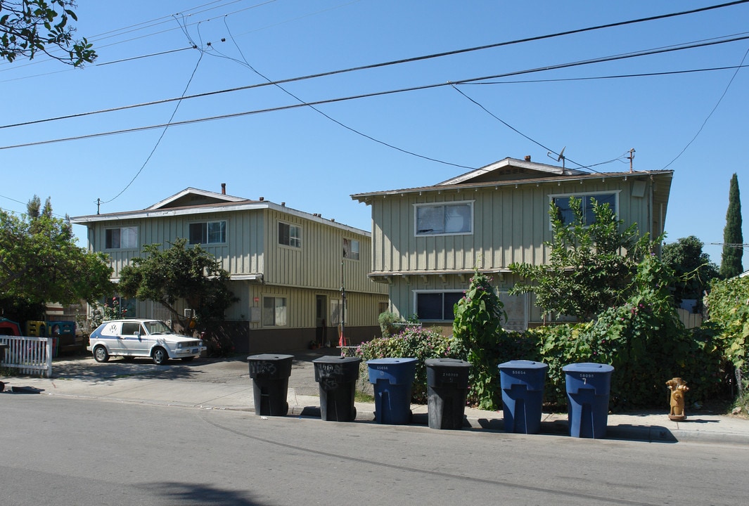13801 La Pat Pl in Westminster, CA - Building Photo