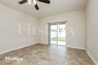 2287 Attilburgh Blvd in West Melbourne, FL - Foto de edificio - Building Photo