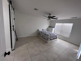 1210 SW 10th Terrace in Cape Coral, FL - Building Photo